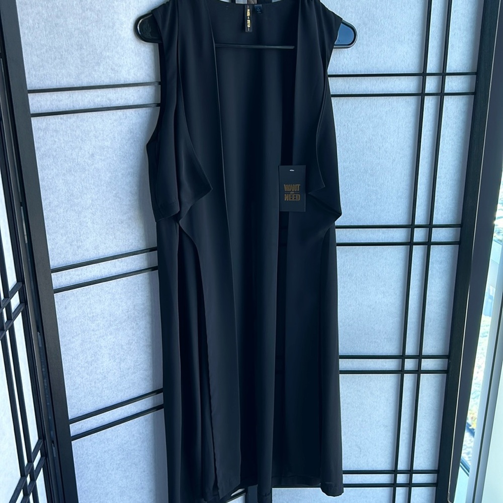 NWT Want and Need Duster
